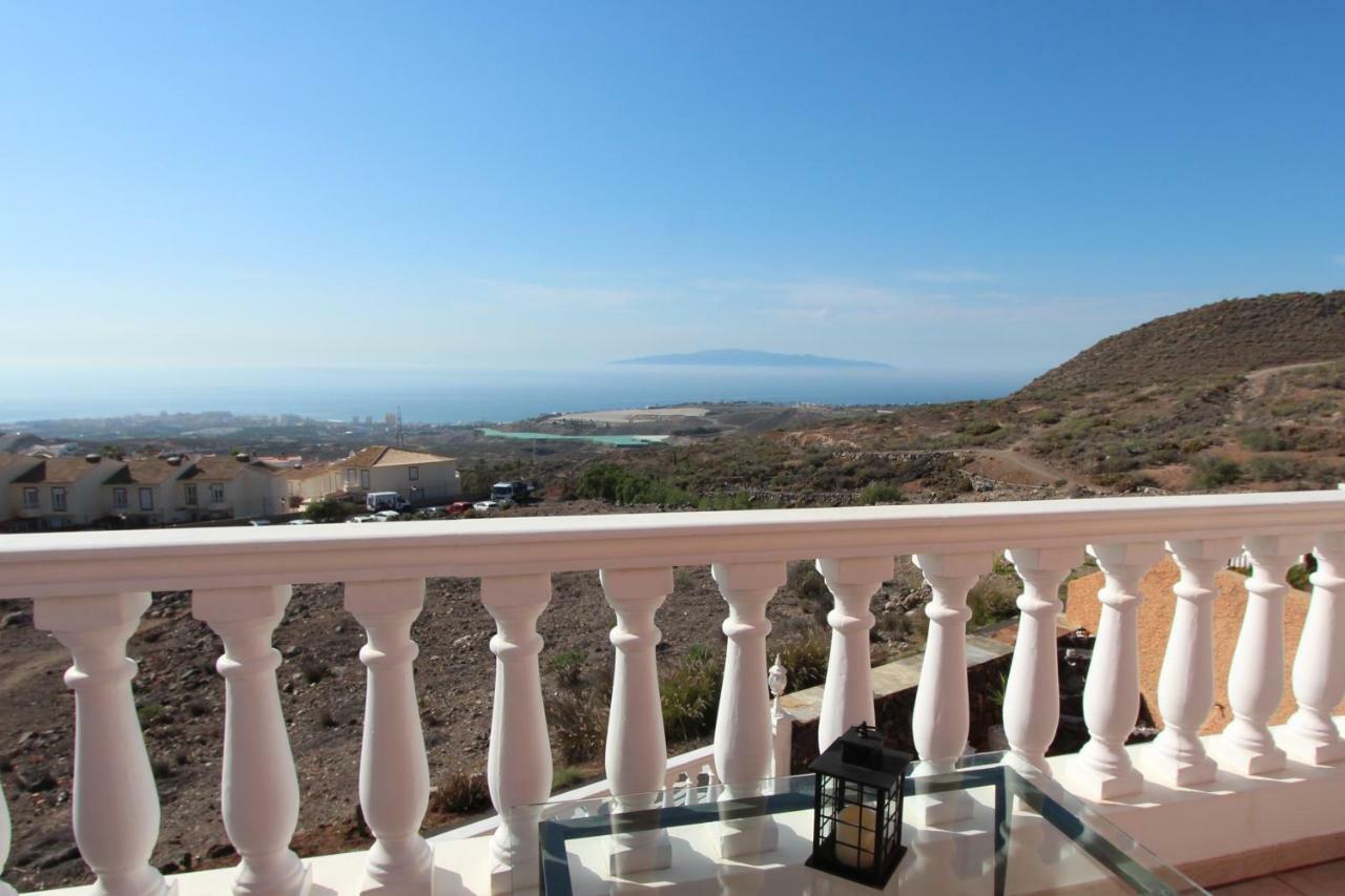 Vivatenerife - Villa With Pool, Jacuzzi And Sea View Chayofa Eksteriør bilde